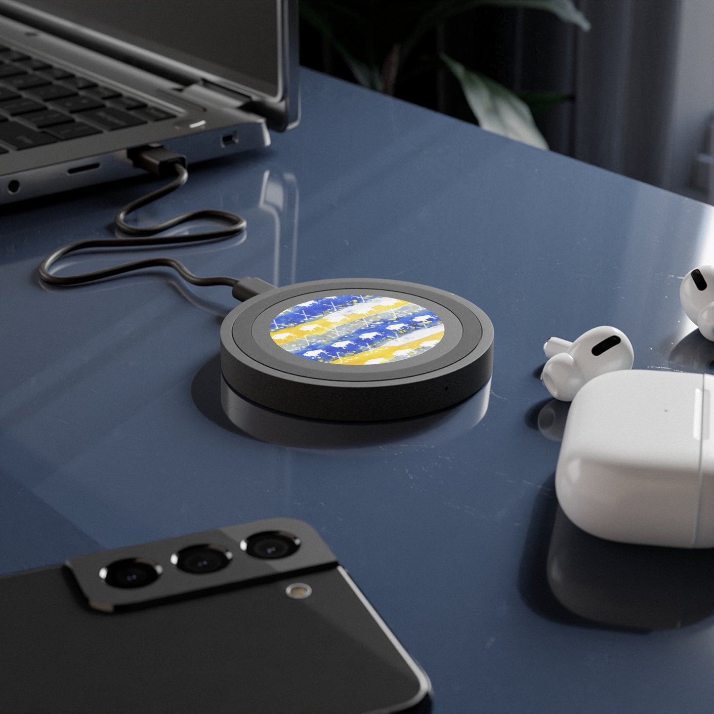 Buffalo Sabres Quake Wireless Charging Pad