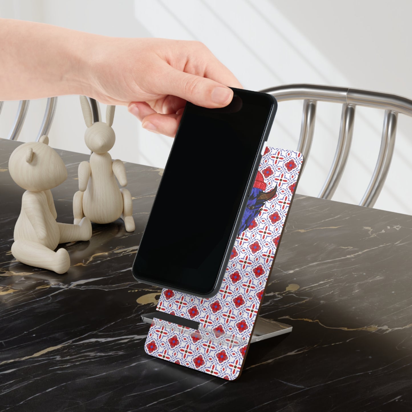 Home of the Herd Mobile Display Stand for Smartphones